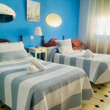 Hostal El Faro Ξενοδοχείο Chipiona Εξωτερικό φωτογραφία