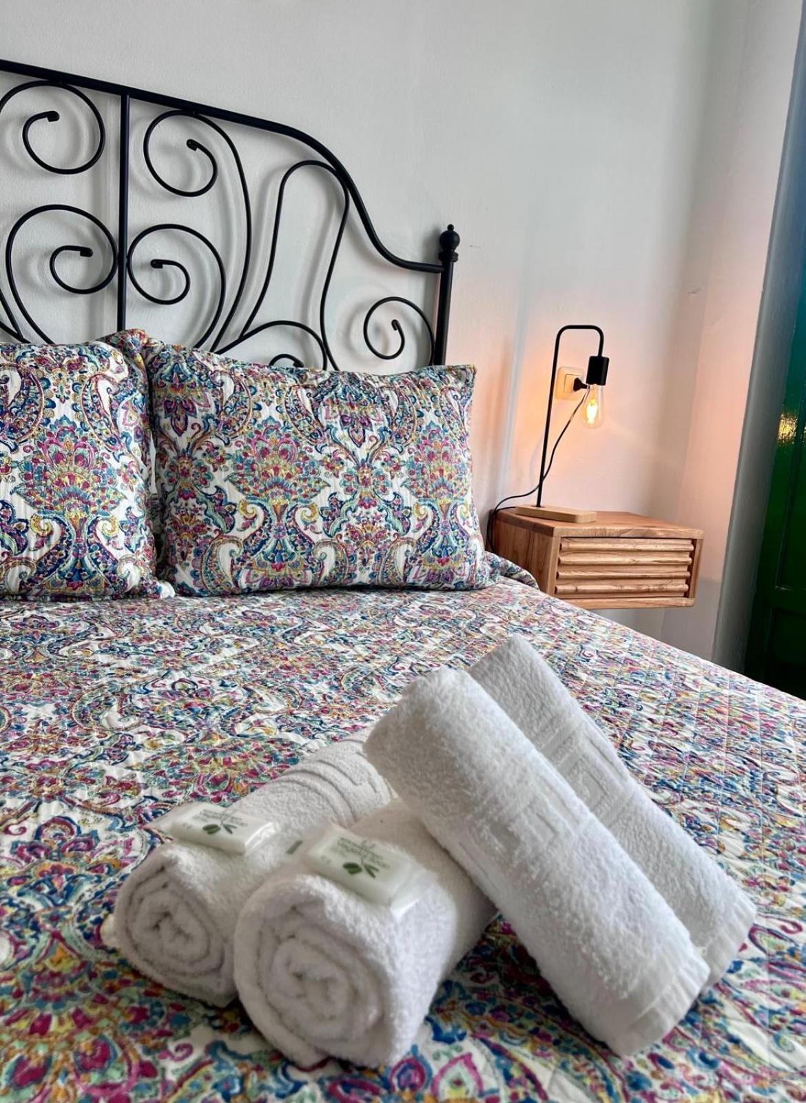 Hostal El Faro Chipiona Εξωτερικό φωτογραφία