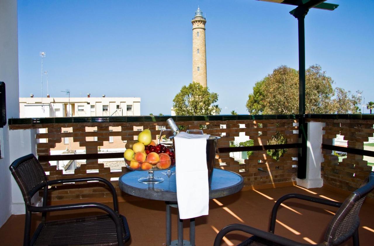 Hostal El Faro Chipiona Εξωτερικό φωτογραφία