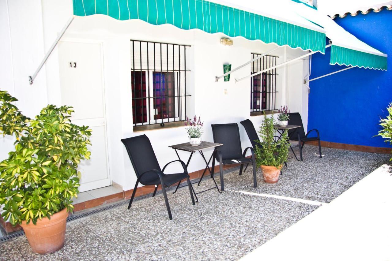 Hostal El Faro Chipiona Εξωτερικό φωτογραφία